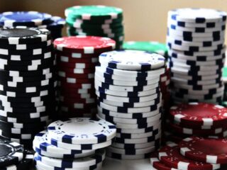 How to Choose the Right Online Casino?