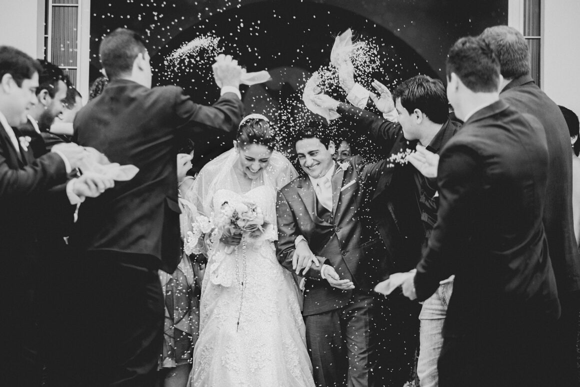 Tips for Writing Bride and Groom Speeches: Say It From the Heart (Without Stress)