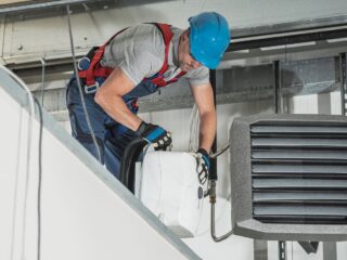 How do Variable Speed HVAC Systems Handle Partial Loads Smoothly?