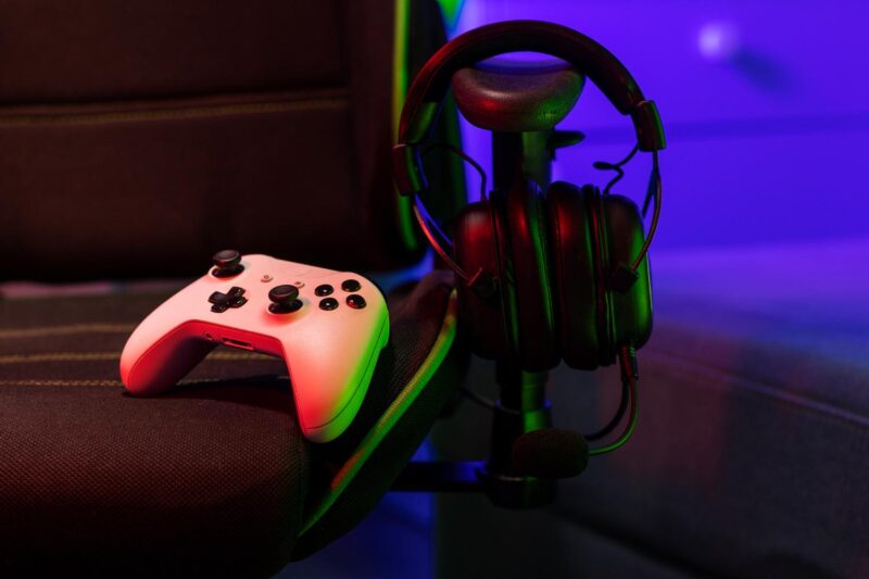 The Evolution of Online Gaming: From Pixels to Immersive Worlds